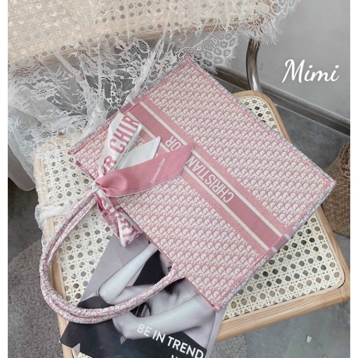 🎁 Túi Xách công sở D.I.O.R.R tặng kèm khăn lụa❣️💚  tkutrangg bag store  💚