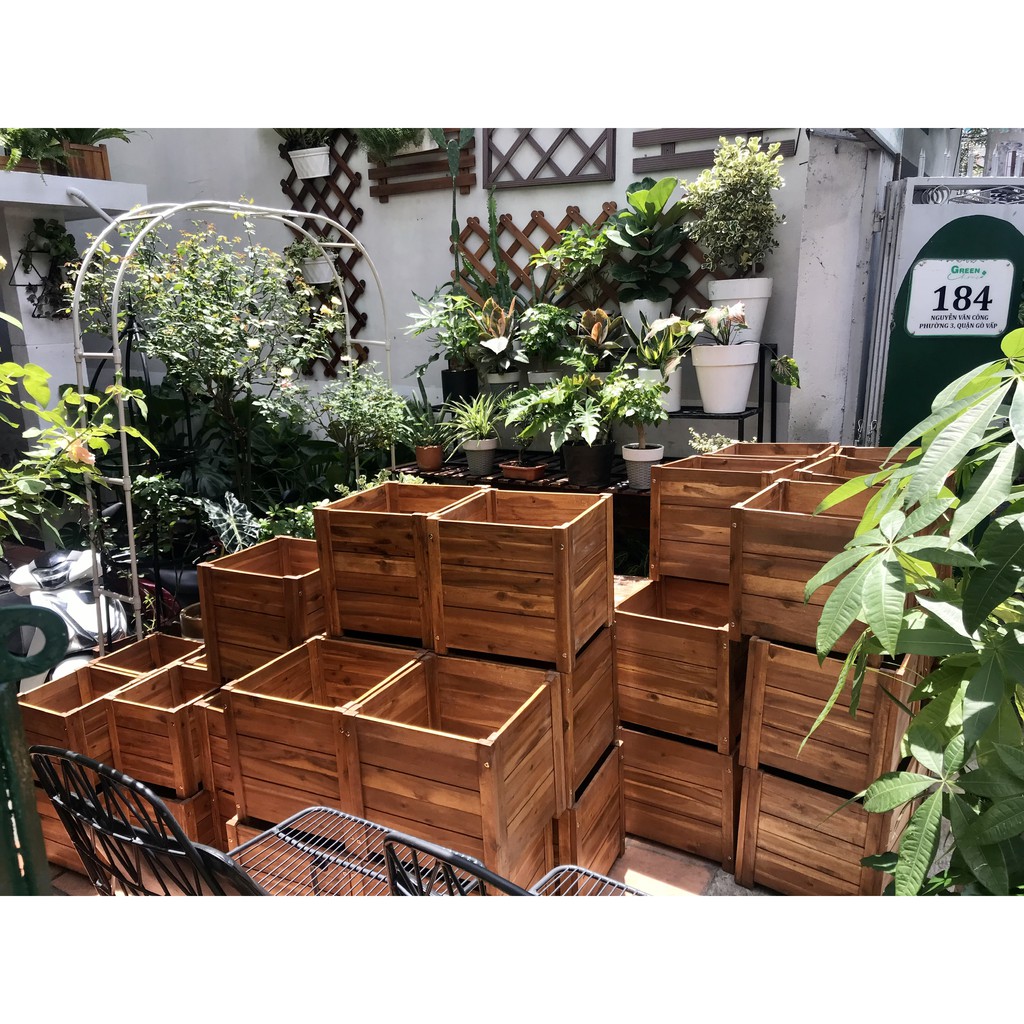 Chậu gỗ trồng cây, hình vuông, D40xR40xC40cm, gỗ Tràm chịu nước, tặng 2 hộp dưỡng hoa tươi lâu |Greenhome