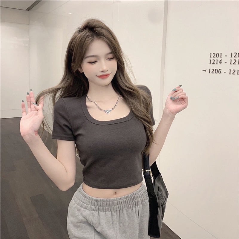 Áo croptop cổ vuông sát nách chẹc chi MRA003G
