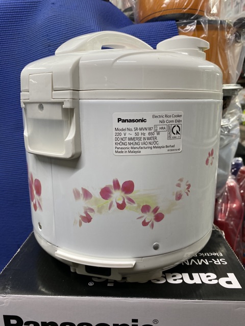 Nồi cơm điện panasonic 1,8 lít