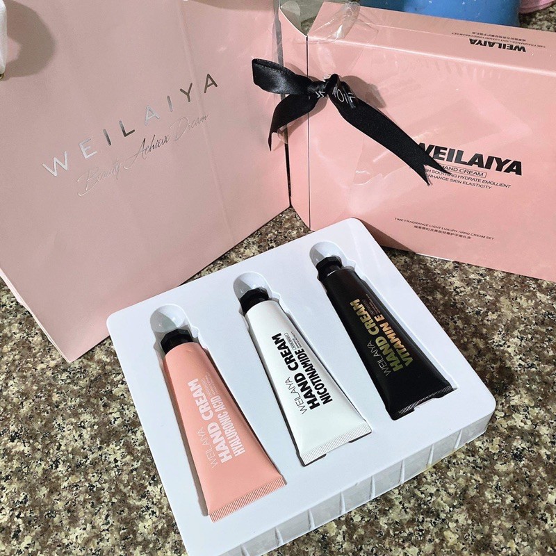 Set Kem Dưỡng Da Tay Cao cấp Weilaiya
