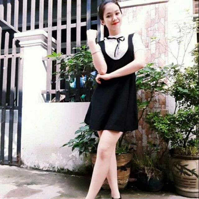 Đầm cát hàn kèm áo ren