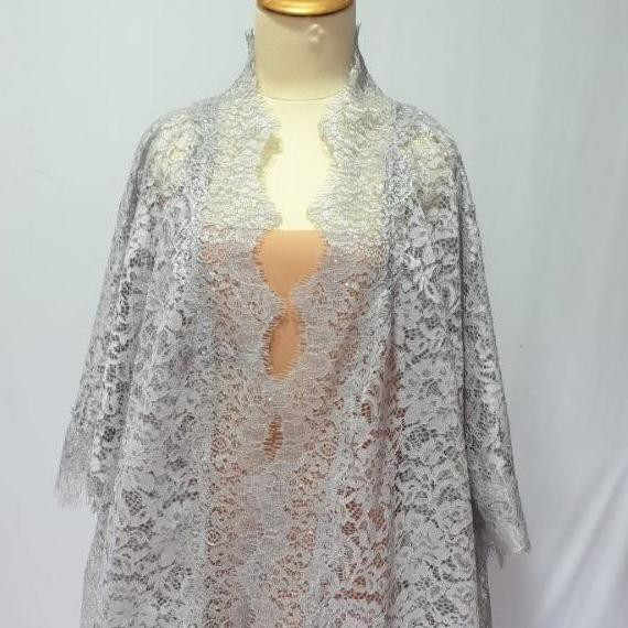 Tốt lắm... Bên Ngoài Cape Gấm Ren Edge | BigBuy360 - bigbuy360.vn