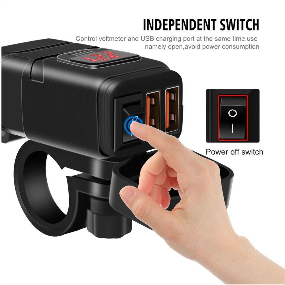Cục Sạc Điện Thoại Nhanh Cổng USB Kép Có Vôn Kế Cho Xe Máy