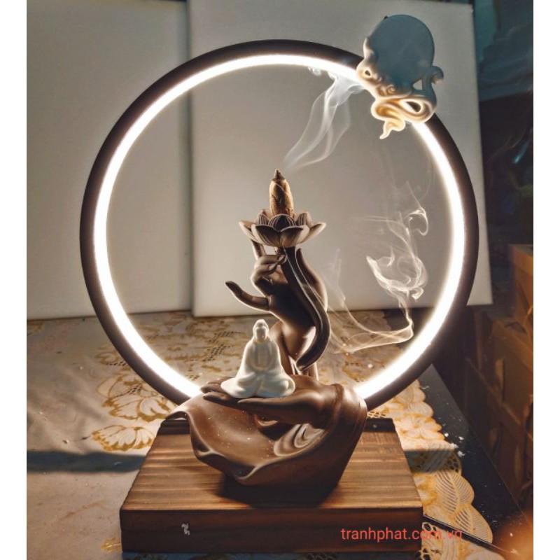 Thác khói trầm hương mới