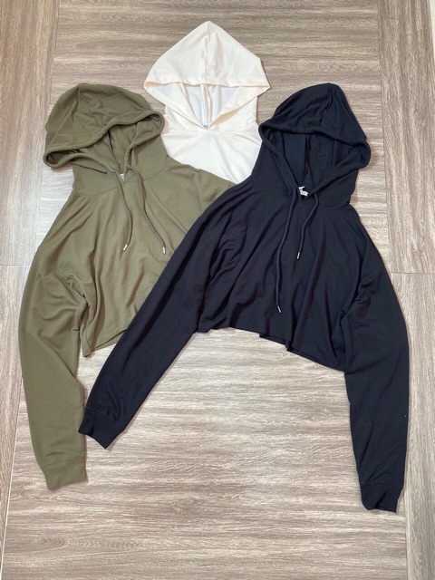 Áo croptop f2.1 form rộng và quần biker Cham.pi.on mẫu mới