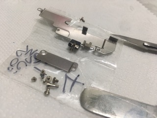 ốc khung main iphone 4, 4s bóc máy
