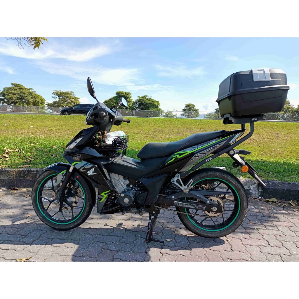 Thùng sau đi phượt GIVI B45NM ATLAS dung tích 45 Lít, thùng gắn sau xe máy, thùng đi phượt, đựng nón bảo hiểm, FullFace