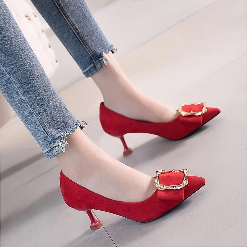 ❁♤❁Giày cao gót nữ màu đỏ 2021 new Princess all-match stiletto single shoes nhỏ tươi mới khóa vuông công sở chuyên