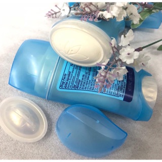 Lăn sáp secret rose 73 gam của mỹ