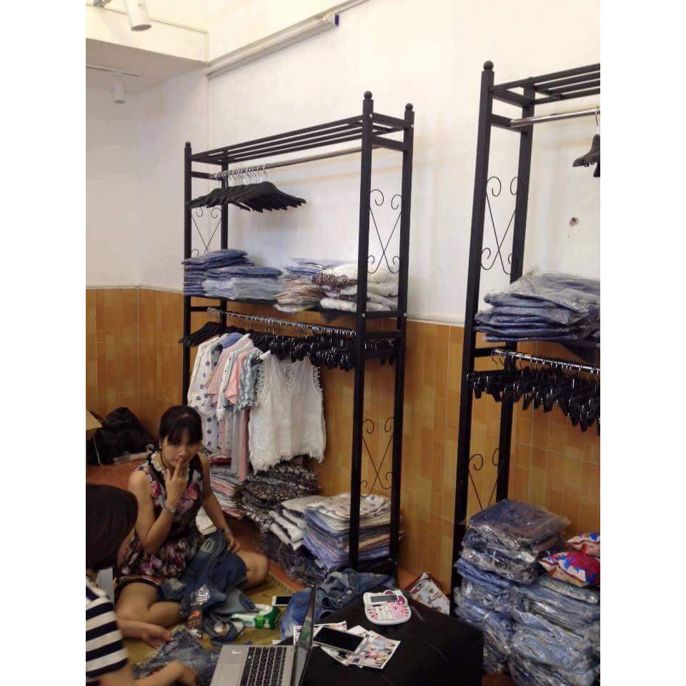 GIÁ TREO HỘP VUÔNG 2 TẦNG - KỆ TREO SHOP THỜI TRANG - DÀN TREO TREO MẪU CHỤP ẢNH VÀ LIVETREAM - SÀO TREO QUẦN ÁO