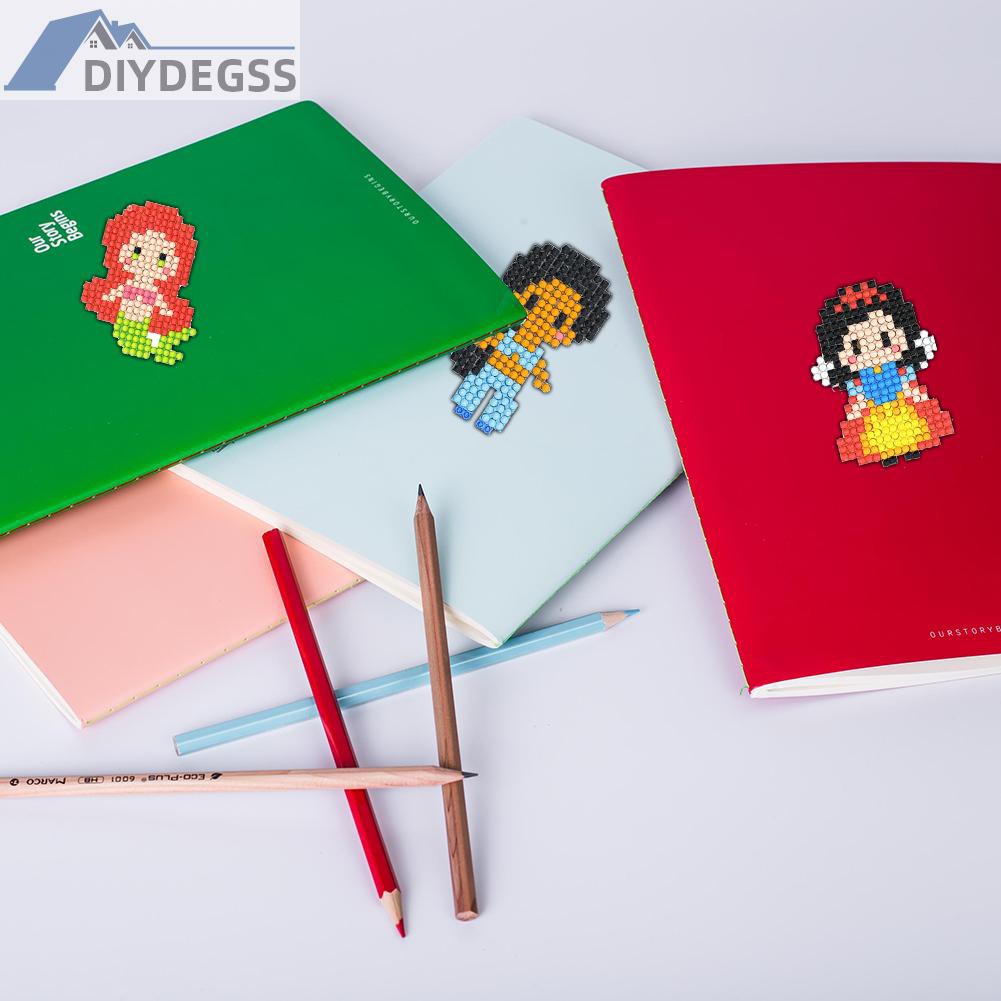 Bộ 8 miếng dán đính đá tự làm dùng trang trí sổ tay hình công chúa vui nhộn dành cho bé