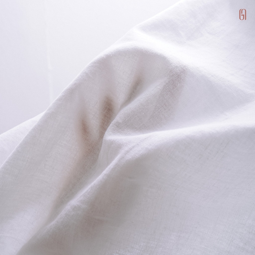 Bộ quần áo đũi, 1 bộ sơ mi cổ tàu dài tay kèm quần đen, trắng chất liệu vải đũi xước chuân đi biển đi chơi