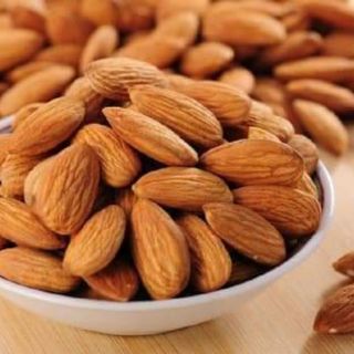 Hạnh nhân lõi ..hàng nhập khẩu mỹ