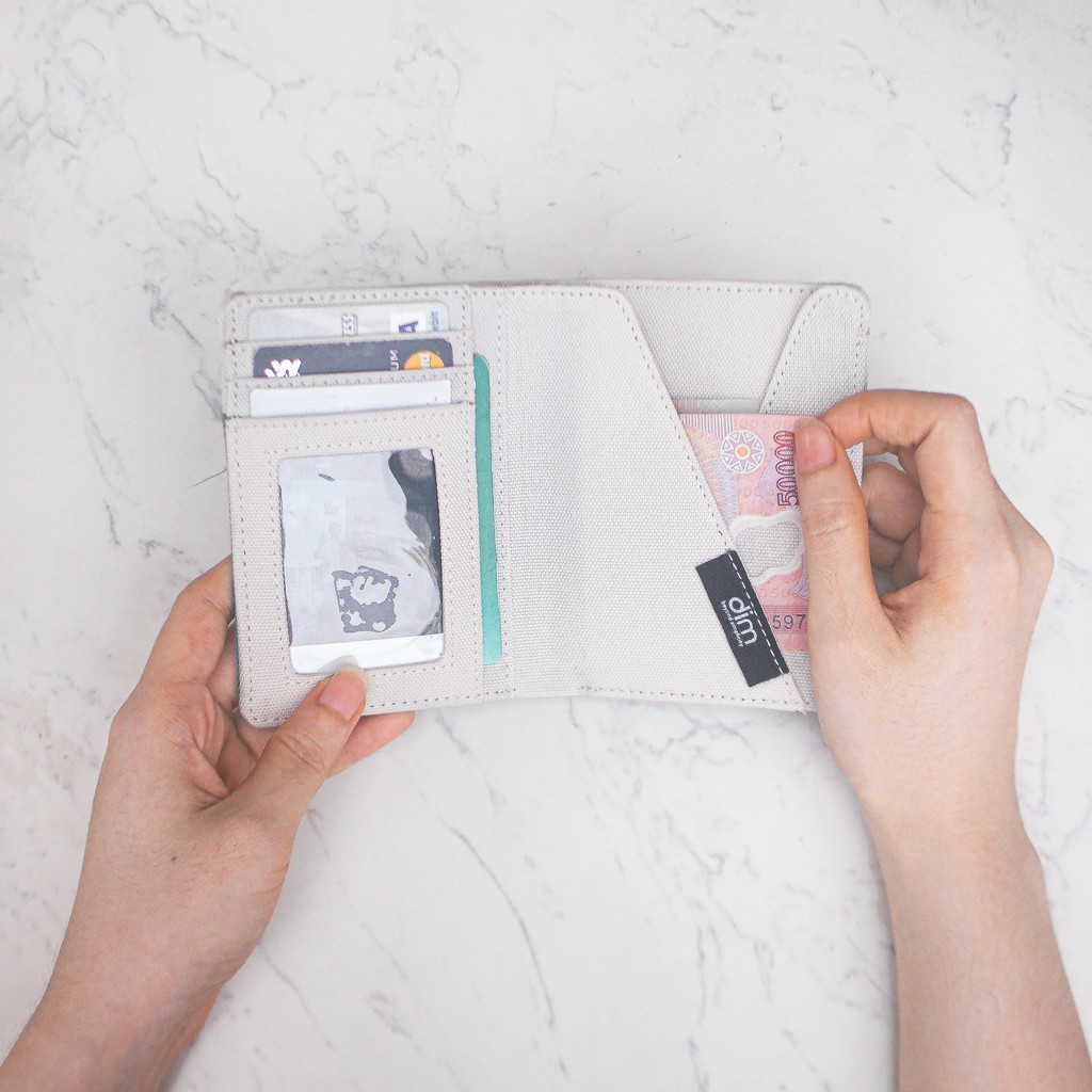 Ví Vải gập đôi Màu Phối DIM Lined Wallet - Đứng (Ngăn Rút Tiền Nhanh)