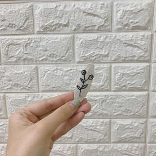 Kẹp tóc thêu tay Handmade