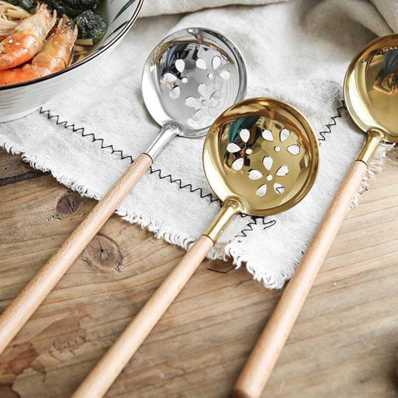 Muỗng Múc Canh Bằng Thép Không Gỉ Tay Cầm Gỗ Phong Cách Nhật Bản