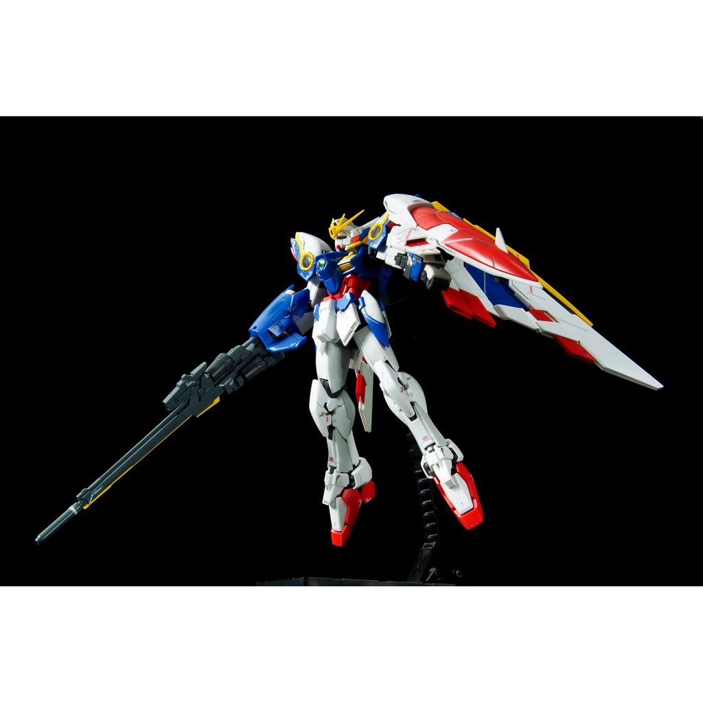 Mô hình lắp ráp Gundam Bandai RG 20 Wing Gundam EW