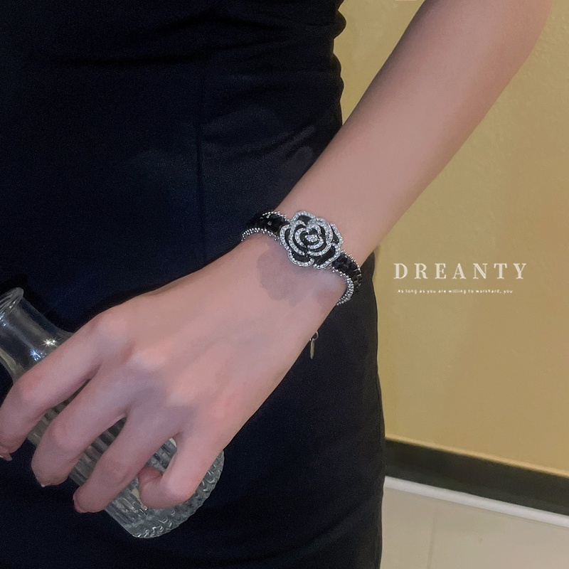 Vòng Đeo Tay Màu Đen Đính Hoa Trà Kim Cương Pha Lê Siêu Lấp Lánh Kiểu Pháp