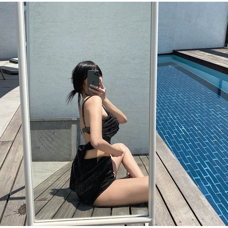 Bikini hai mảnh đen