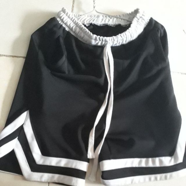 Quần short NAM chữ V siêu đẹp - HQShop