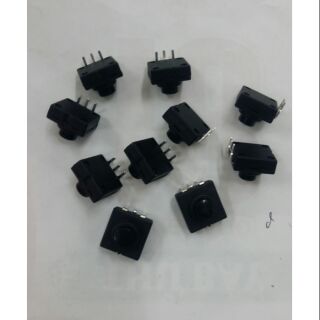 10 chiếc công tắc đèn pin 3 chân 1 bên