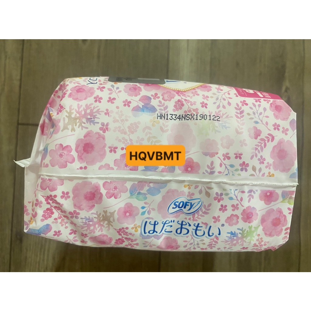 Băng vệ sinh siêu êm thoáng Sofy Skin Comfort 23cm cánh gói 08 miếng - Nhập khẩu từ Nhật Bản