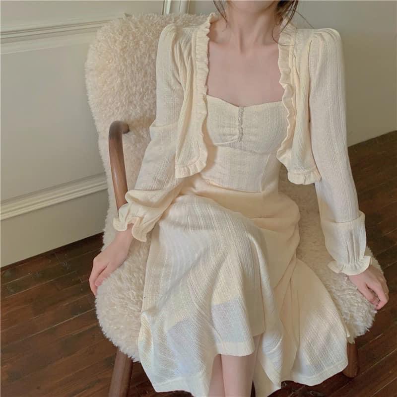 SET MIDI NUDE 2 DÂY ĐÍNH CƯỜM NGỰC KÈM KHOÁC CROPTOP BÈO