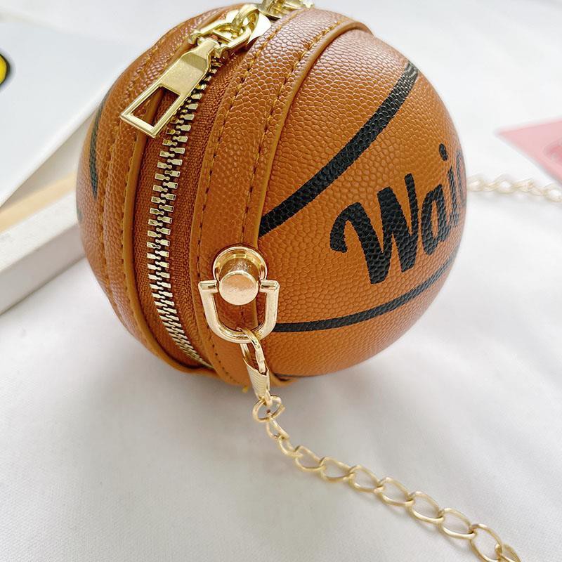 New Korean children's shoulder bag boys and girls cool basketball bag baby cute all-match travel diagonal small bag