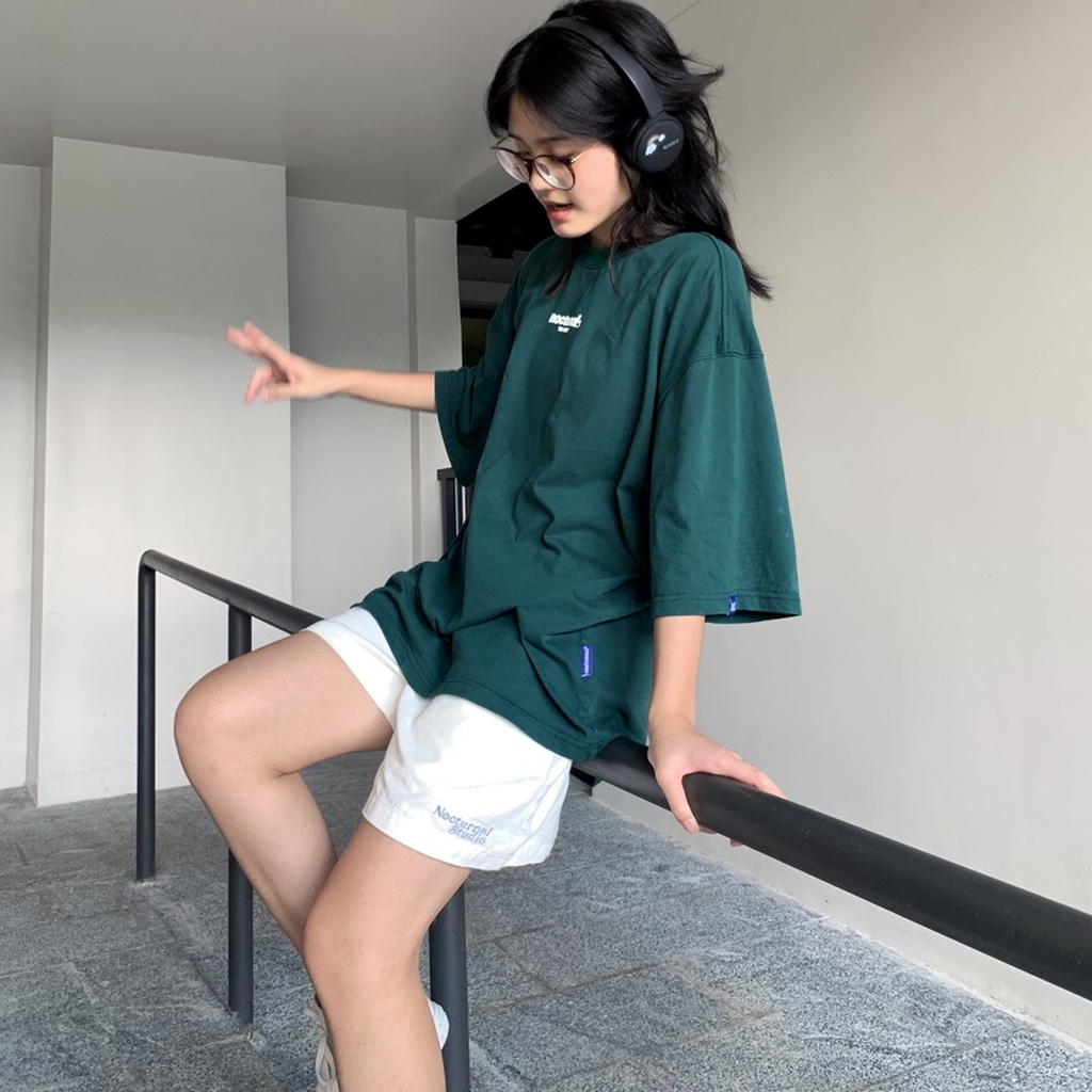 Quần Short Kaki Thêu Basic NOCTURNAL Unisex Local Brand Form Trên Gối