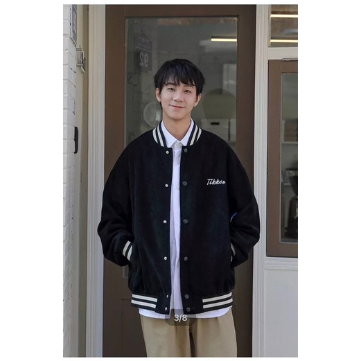 Áo Khoác BomBer Nhung TICKER Phối Kẻ 🦋 Áo Jacket Nam Nữ Thêu Chữ Phối Kẻ 3 Màu 🦋