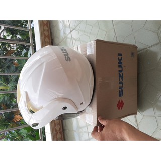 Nón bảo hiểm Suzuki (trắng) Indonesia