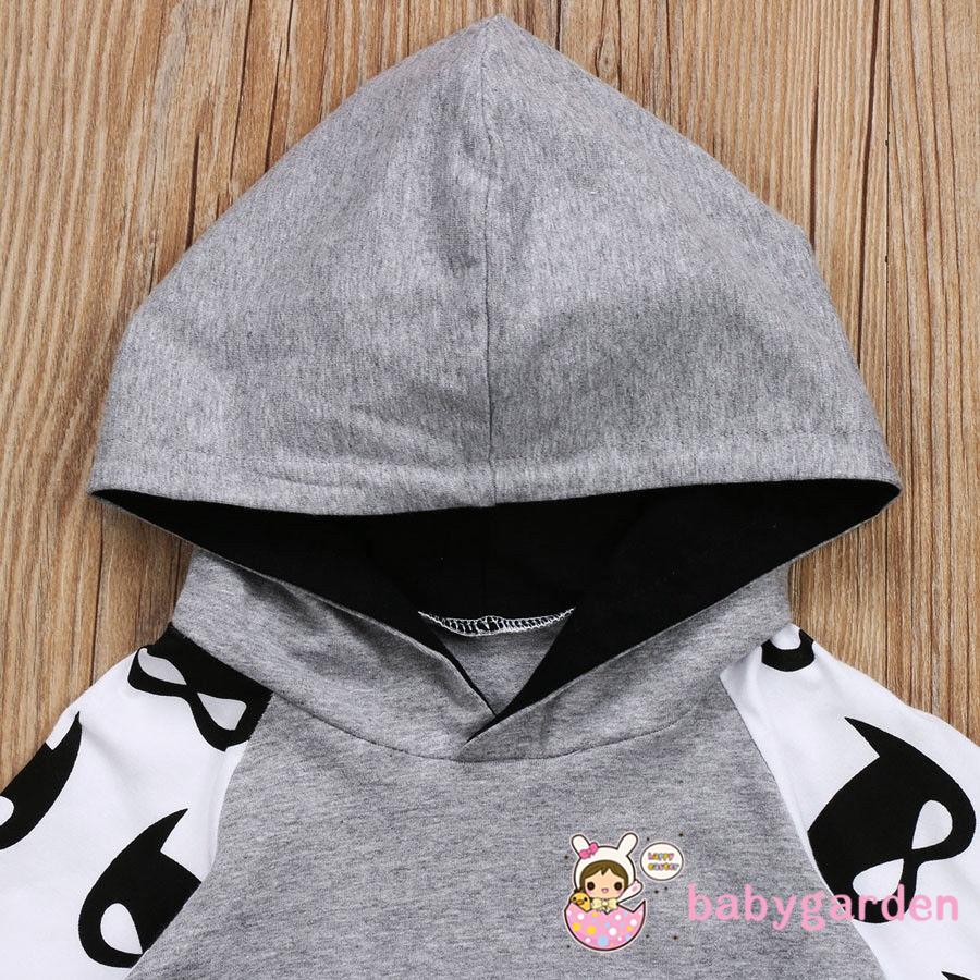 Bộ áo tay dài có nón hoodie và túi giữ ấm tay + quần dài vải thun họa tiết hình cho các bé nhỏ