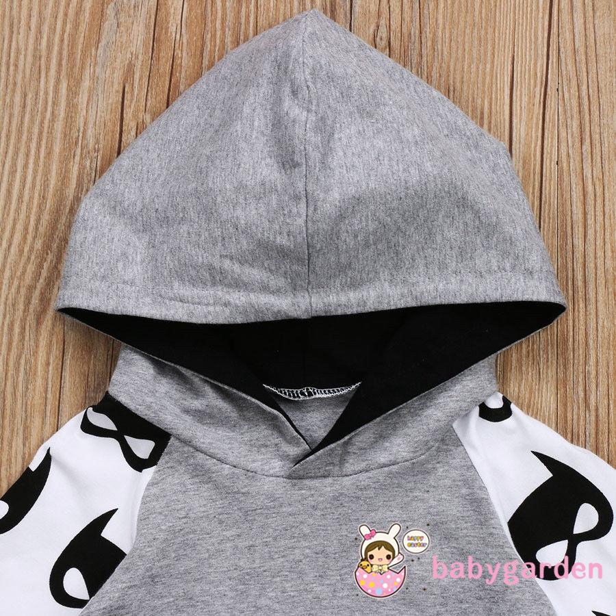 Bộ áo tay dài có nón hoodie và túi giữ ấm tay + quần dài vải thun họa tiết hình cho các bé nhỏ