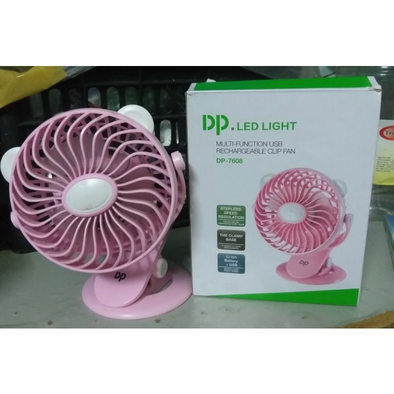 Quạt sạc tích điện DP. LED LIGHT