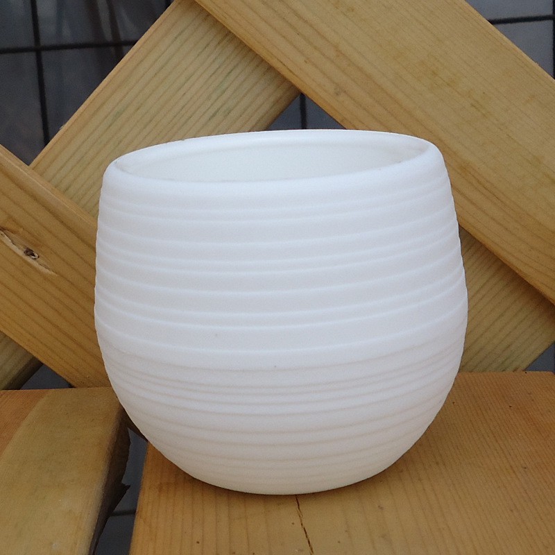 Chậu cây nhựa mini nhiều màu sắc tươi tắn thích hợp trang trí nhà cửa