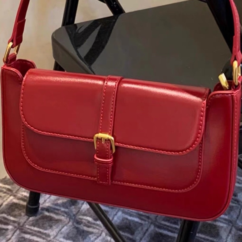 [SẴN ] Túi xách nữ màu đỏ dáng bì thư form cứng_túi xách nữ đỏ khoá vàng _TX20