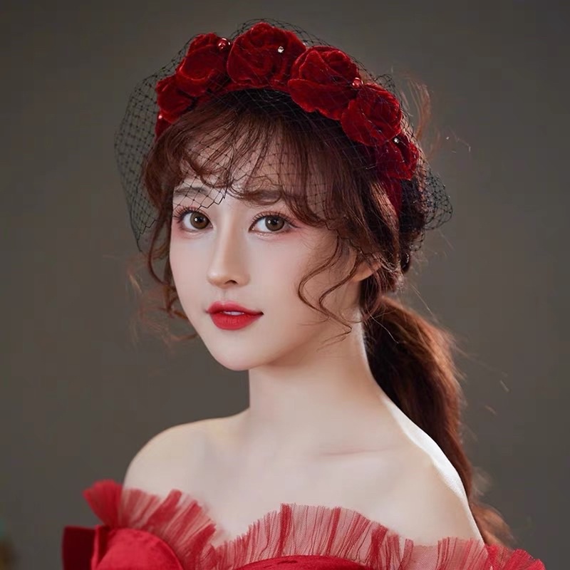 Bờm hoa hồng nhung lưới đen