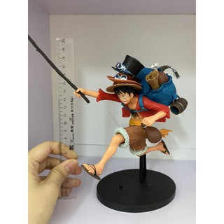 Mô hình One Piece : Luffy đội 3 mũ 3 anh em