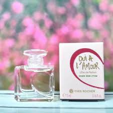 Nước hoa mini cho nữ Yves Rocher Oui à l'Amour 5ml