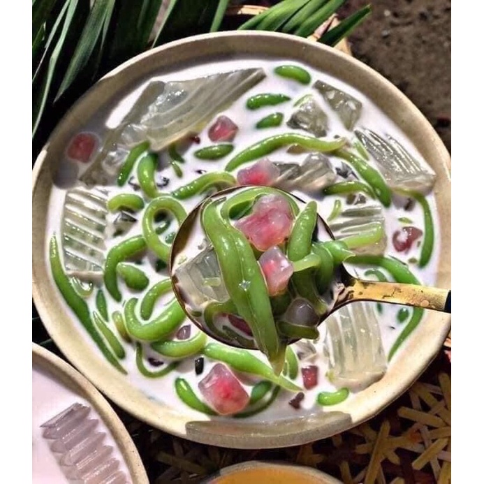 CHÈ SƯƠNG SA BÁNH LỌT