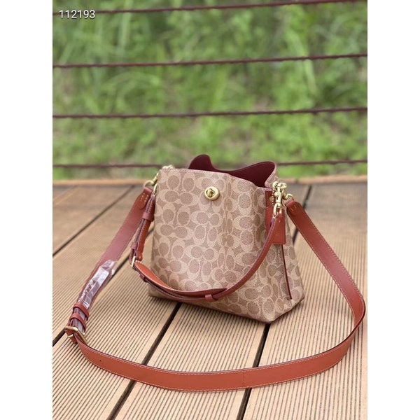 Túi Coach nữ đeo vai 2 size C2590 C3890