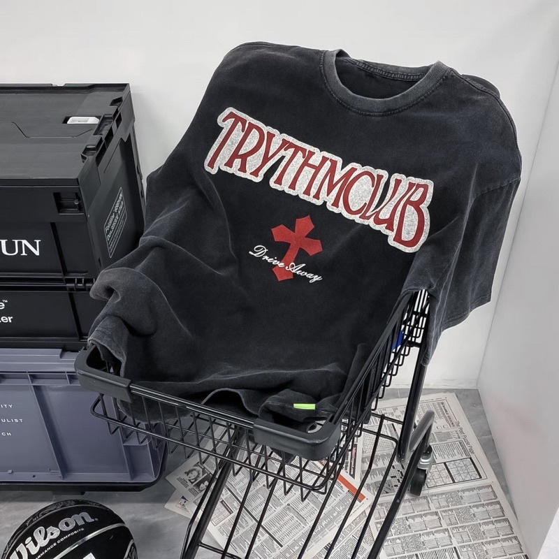 Áo phông TRYTHM chất liệu vải wash xịn