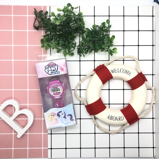 Đồng hồ điện tử hoạt hình chạy pin đeo tay cho bé - Tặng kèm pin | BigBuy360 - bigbuy360.vn