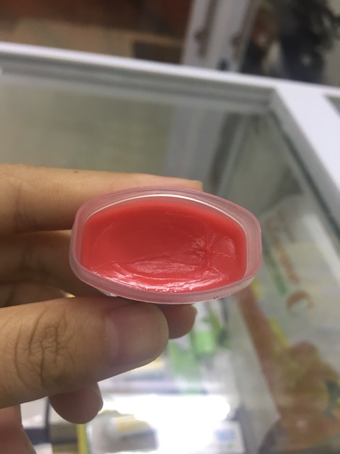 DƯỠNG MÔI VASELINE PHỚT HỒNG 7g