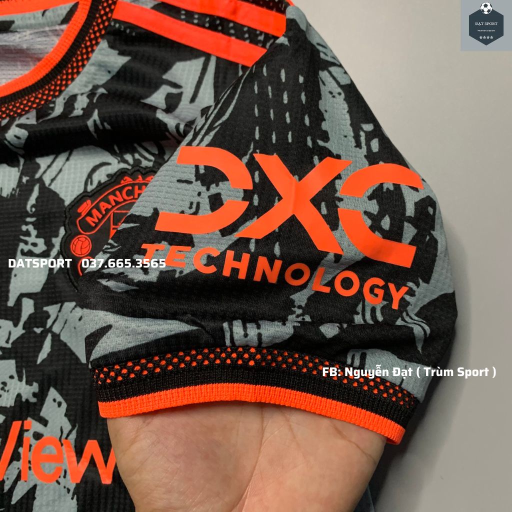 Áo Bóng Đá MU Đen Loang Viền Cam 2022/23⚡RẺ VÔ ĐỊCH⚡Quần Áo Đá Banh Vải Thái Chuẩn Áo Thi Đấu