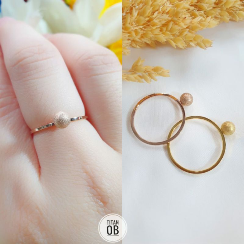 Nhẫn Titan Mặt Bóng Cát Đơn Giản Cho Nữ