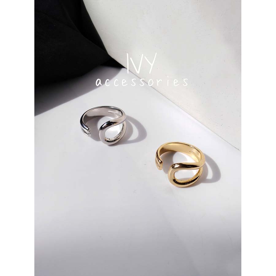 Nhẫn nữ mạ bạc dáng đẹp phong cách Vintage hoạ tiết giọt nước màu vàng gold và bạc Ivy.acc N6
