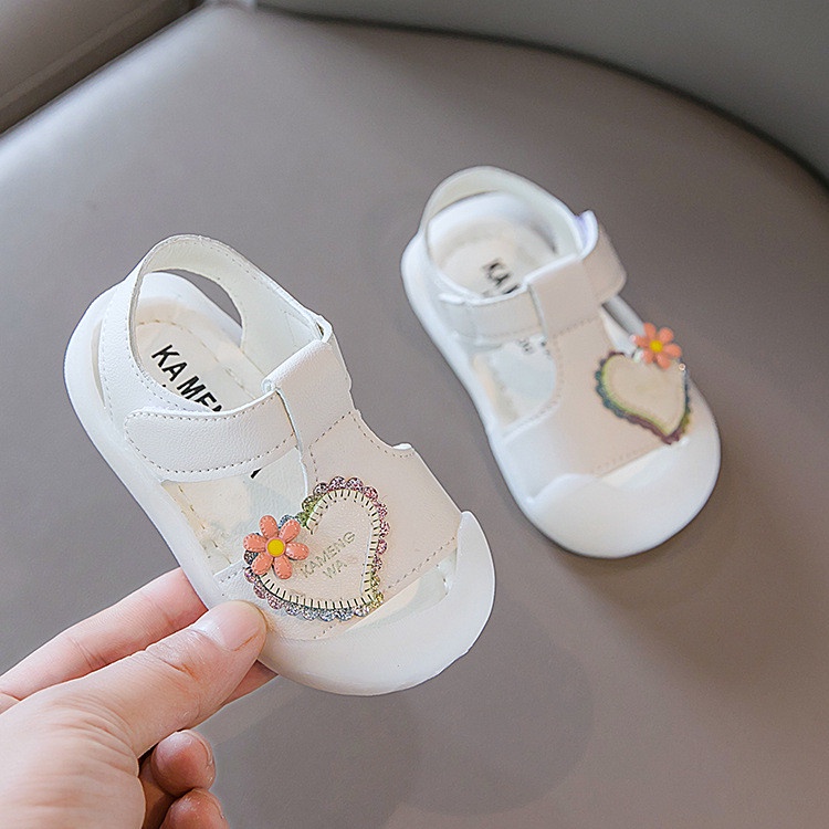 Sandal tập đi bé gái chống trơn, chống vấp