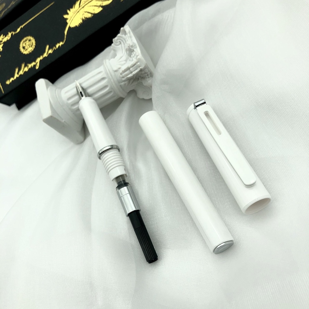 Bút mài thầy Ánh SH057 calligraphy ngòi S không rỉ tạo thanh đậm rõ nét